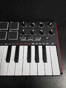Akai MPK Mini With Box - Photo 3