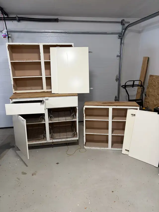 Kichen Cabinets Well Used