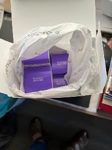 Anti-blemish skincare - Photo 2