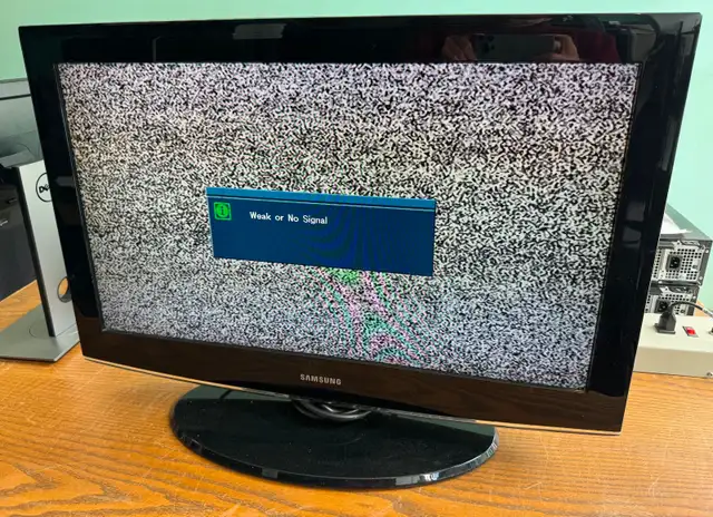 Samsung 32' 720p HDTV LN32A450C1D