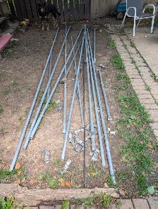 Galvanized steel piping - Photo 2