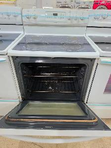 Kenmore 30' White Electric Glass Top Stove Oven Range WE DELIVER - Photo 3