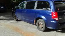 2012 dodge grand caravan$4400 195km 4164098558 - Photo 2