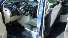 2012 dodge grand caravan$4400 195km 4164098558 - Photo 6