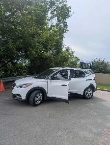 2020 NISSAN KICKS S - Photo 3