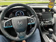2017 Honda Civic 4Dr Sedan LX – CarPlay, Excellent Condition - Photo 5
