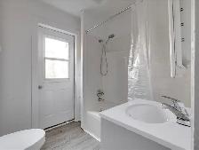 Freehold Townhouse in Downtown Kitchener- 2 Units, No Condo Fees - Photo 8