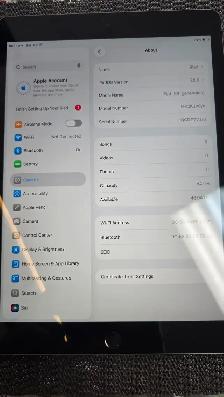 Apple 9th Generation iPad WiFi~64 Gigs - Photo 2