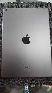 Apple 9th Generation iPad WiFi~64 Gigs - Photo 3