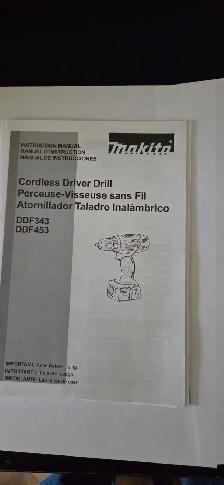 MAKITA DRILL COMBO - AS NEW - Photo 9