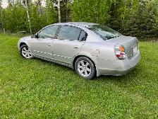 2003 Nissan Altima 2.5SL - Photo 2