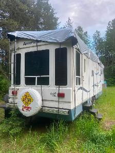 2002 American Star 5th wheel Holiday Trailer - Photo 4