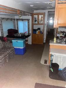 2002 American Star 5th wheel Holiday Trailer - Photo 9