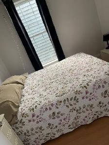 Beautiful QUEEN Mattress & Bed Frame Free Delivery - Photo 3