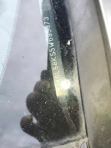 Mint condition suv - Photo 8