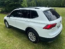 Volkswagen Tiguan - Photo 2