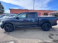 2013 RAM 1500 SPORT CREW CAB – 5.7L HEMI V8 – 4X4 - Photo 8