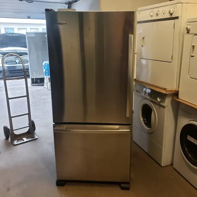 WHIRLPOOL Stainless Bottom Freezer. Warranty