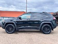 2021 JEEP CHEROKEE TRAILHAWK ELITE 3.2L V6 4X4 - ACCIDENT FREE - Photo 8