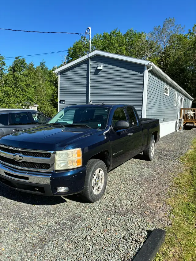 2008 Chev Silverado 1500LT 2WD