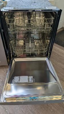 Stainless Steel Bosch Dishwasher - Photo 3