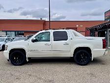 2013 Chevrolet Avalanche 4WD Crew Cab LTZ BLACK DIAMOND EDITION - Photo 8