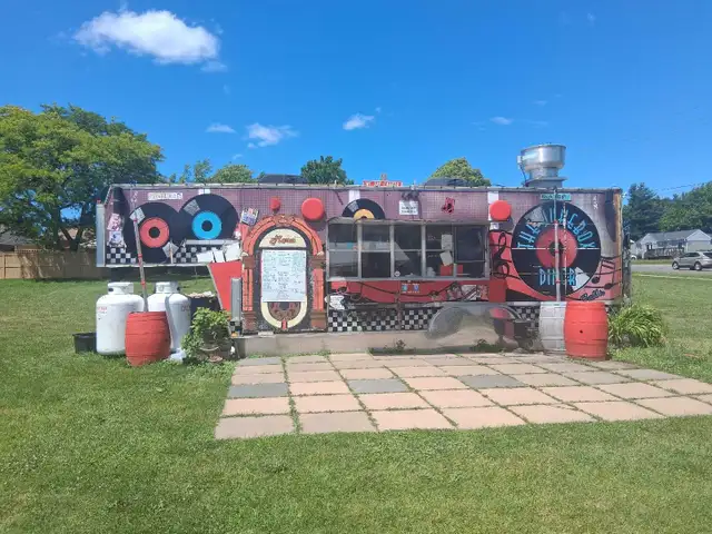 Turnkey Business For Sale - The Jukebox Diner