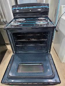 GE 30' Black Electric Coil Top Stove Oven Range CAN DELIVER - Photo 3