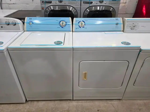 DIRECT DRIVE Inglis 27' White Top-Load Washer & Front-Load Dryer
