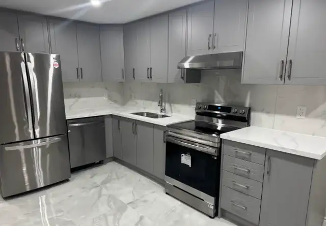 2 Den Basement Apartment in Newmarket July/August 1st