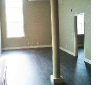 Stunning 1- Bedroom Apartment offered at HUGE DISCOUNT Woodstock - Photo 3