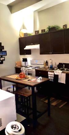 Stunning 1- Bedroom Apartment offered at HUGE DISCOUNT Woodstock - Photo 5