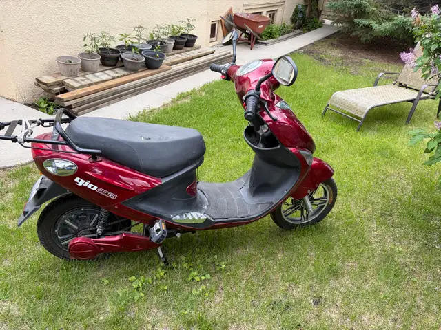 Gio E Bike Scooter