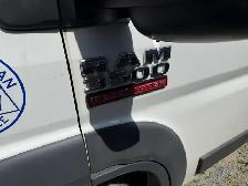 Dodge Promaster 3500 van - Photo 4