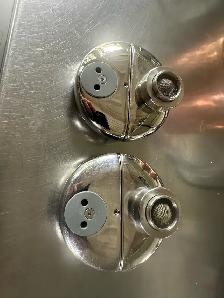 Eye wash pods faucet mount - Photo 2
