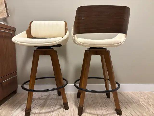 counter height bar stool