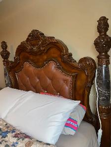 Antiquité Set de chambre en bois e marbre payé $9000 pour $1800 - Photo 2