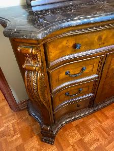 Antiquité Set de chambre en bois e marbre payé $9000 pour $1800 - Photo 10