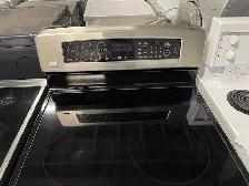 Cuisinière stainless vitrocéramique convection LG - Photo 2