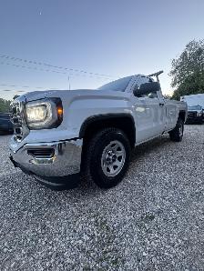 2018 GMC Sierra 1500 REGULAR CAB 8 FT BOX — 4x4 — CERTIFIED — - Photo 6