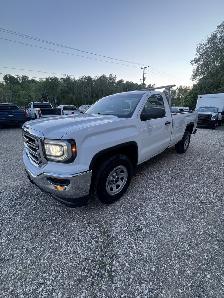 2018 GMC Sierra 1500 REGULAR CAB 8 FT BOX — 4x4 — CERTIFIED — - Photo 7