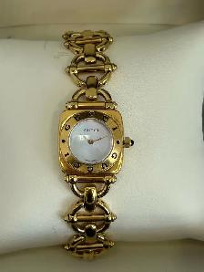 Gucci 6400L women’s Watch