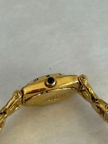 Gucci 6400L women’s Watch - Photo 8