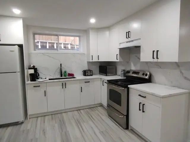 Private Furnished 1 Bedroom