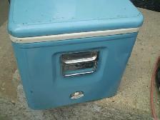 COLEMAN VINTAGE BLUE STEEL 38 QT COOLER-USED-MADE IN CANADA- $40 - Photo 3
