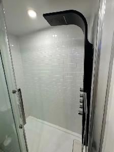 Studio Apartment Lease Transfer - Photo 8
