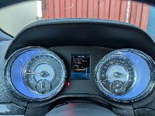 2013 Chrysler 300C, 5.7L Hemi, new summer and winter tires - Photo 6
