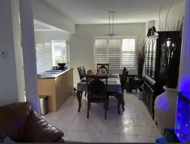 2 bedroom house for rent