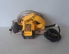 7 1/2' Dewalt Circular Saw DWE575 (29199740) - Photo 2