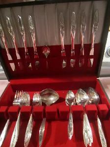 #29-89A   MORNING ROSE silverware set for 8 - Photo 2